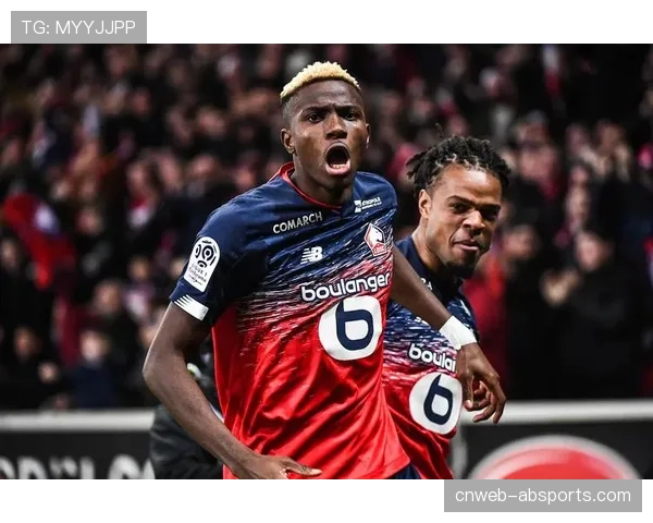 那不勒斯对阵佛罗伦萨半场战报：奥斯梅恩头球破门，主队1-0领先